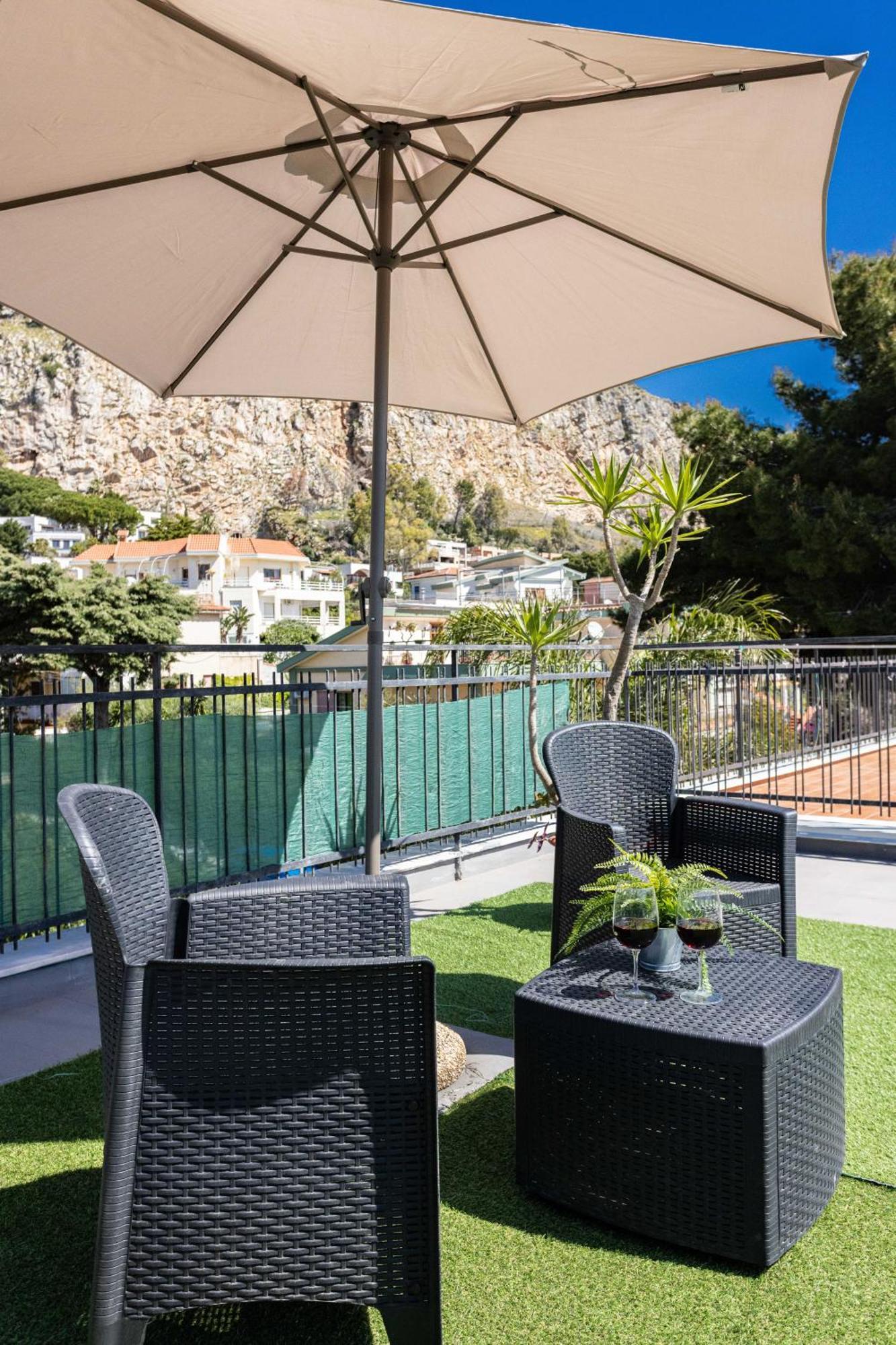 Mondello House Eraclea Hotel Exterior photo
